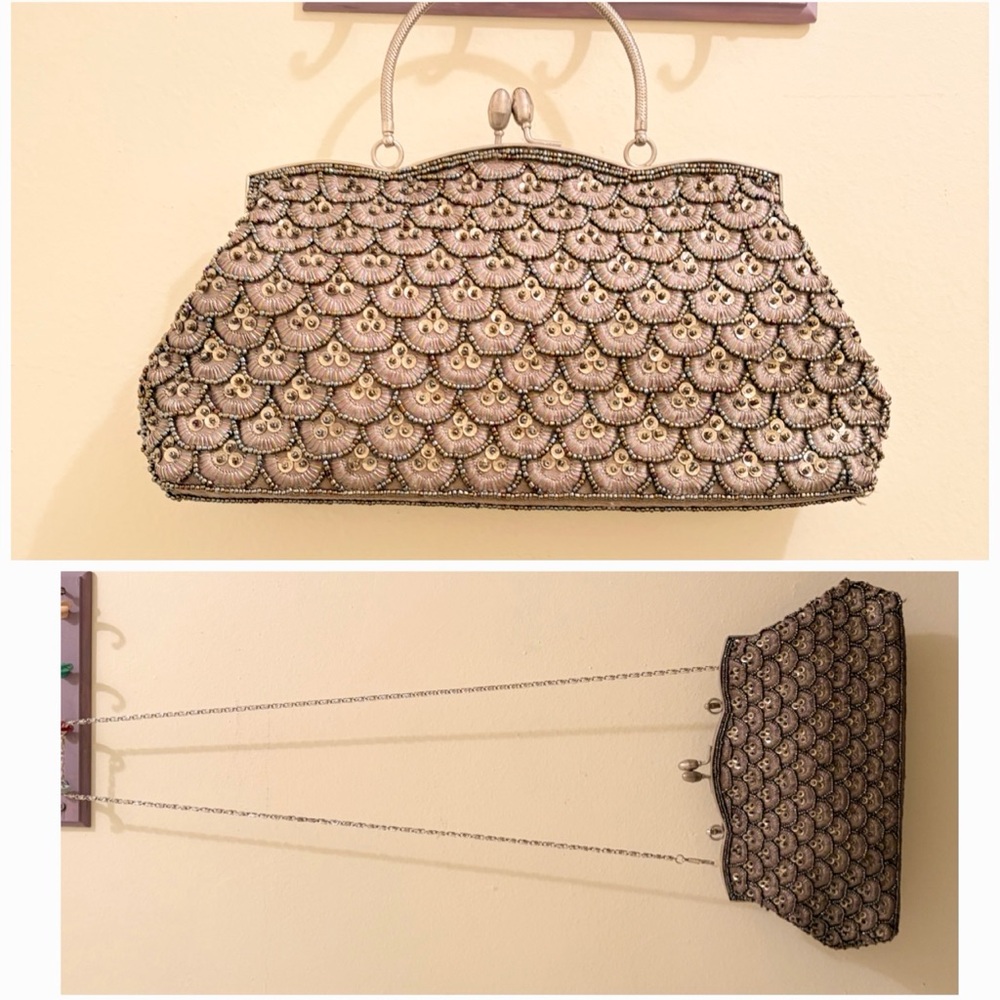 VINTAGE EVENING PURSE /clutch beaded, scalloped and striped patterns. New